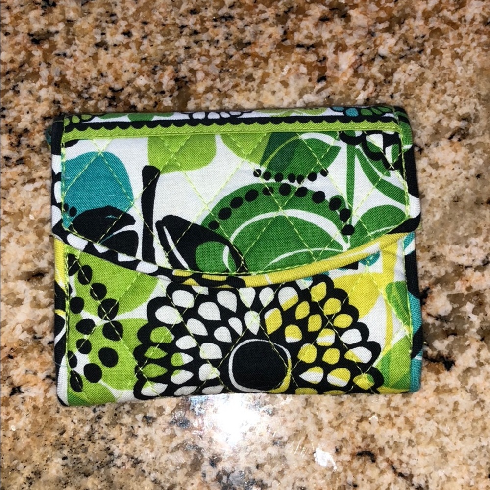 vera bradley wallet